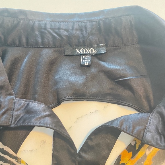 XOXO | Sheer Tiger Print Button-Up Top | Gold Accents, Size M - Picture 10 of 12